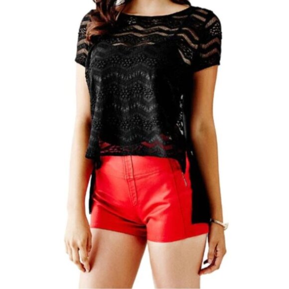 Guess Black Lace Chevron Sheer Short Sleeve Top size S - Picture 16 of 16